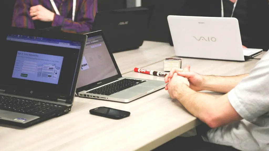 How to become a manager in a tech company?